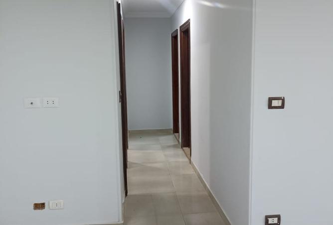 8300258 - صورة العقار 2