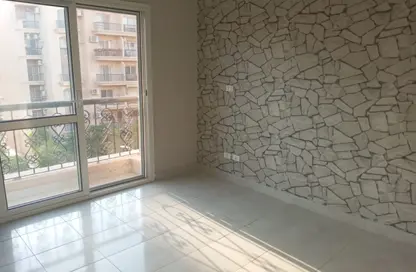 Apartment - 3 Bedrooms - 3 Bathrooms for rent in Al Rehab - New Cairo City - Cairo