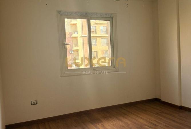 8095760 - Property Image 2