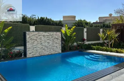 Villa - 5 Bedrooms - 5 Bathrooms for rent in Sheikh Zayed Compounds - Sheikh Zayed City - Giza