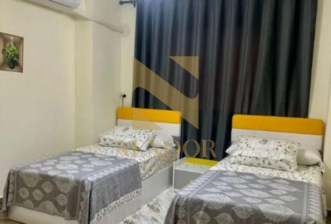 8205084 - Property Image 3