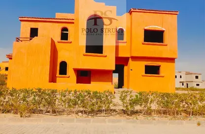 فيلا - 5 غرف نوم - 4 حمامات للبيع في وادي النخيل - طريق مصر اسكندرية الصحراوي - مدينة 6 أكتوبر - الجيزة