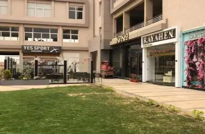 Shop - Studio - 2 Bathrooms for sale in Al Karma 4 - Sheikh Zayed Compounds - Sheikh Zayed City - Giza