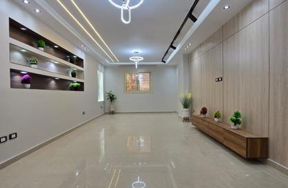 Apartment - 3 Bedrooms - 2 Bathrooms for sale in Hadayek El Ahram - Giza