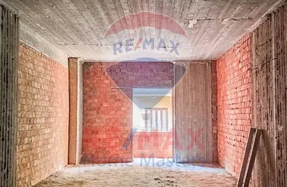 Apartment - 3 Bedrooms - 2 Bathrooms for sale in Al Gamaa District - Al Mansoura - Al Daqahlya