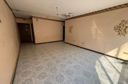 شقة - 3 غرف نوم - 2 حمامات للبيع في شارع عمارات مدينه الفتح - الحديقة الدولية - الحي السابع - مدينة نصر - القاهرة