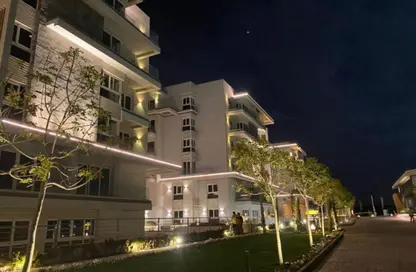 Apartment - 2 Bedrooms - 2 Bathrooms for sale in Mountain View iCity - 5th Settlement Compounds - The 5th Settlement - New Cairo City - Cairo