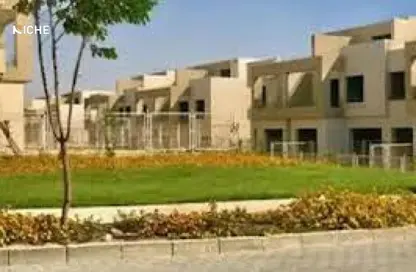 Townhouse - 5 Bedrooms - 5 Bathrooms for sale in Palm Hills WoodVille - Al Wahat Road - 6 October City - Giza