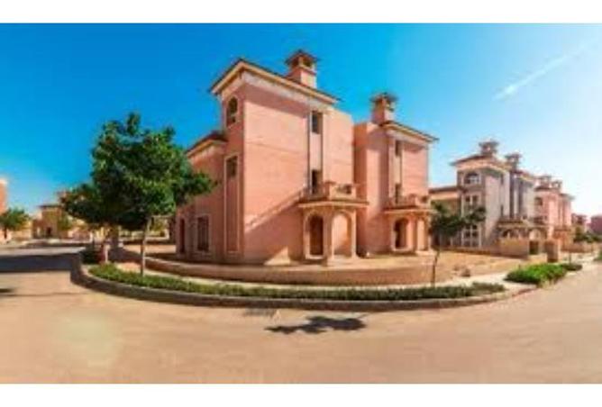 8382933 - Property Image 2