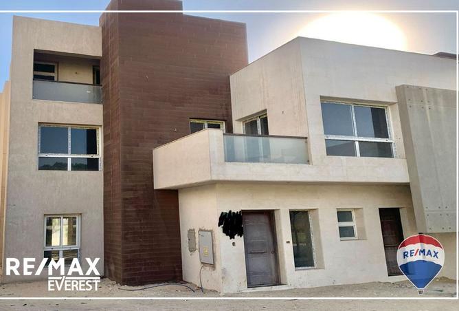 8320799 - Property Image 3