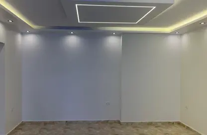 شقة - 3 غرف نوم - 2 حمامات للبيع في وان قطامية - كمبوندات القطامية - القطامية - مدينة القاهرة الجديدة - القاهرة