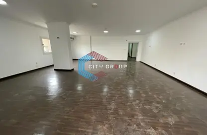 Office Space - Studio - 3 Bathrooms for rent in Maadi - Hay El Maadi - Cairo
