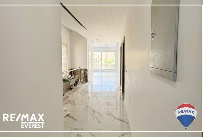 8041990 - Property Image 3