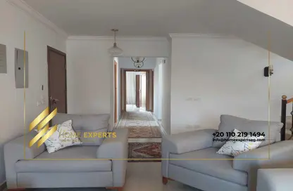 (بنتهاوس  (روف - 3 غرف نوم - 3 حمامات للايجار في ستون ريزيدنس - كمبوندات التجمع الخامس - التجمع الخامس - مدينة القاهرة الجديدة - القاهرة