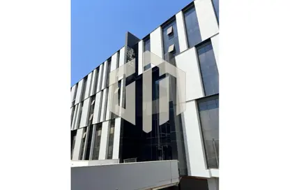 Office Space - Studio - 1 Bathroom for sale in Mountain View Hyde Park - 5th Settlement Compounds - The 5th Settlement - New Cairo City - Cairo