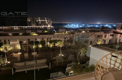 Apartment - 4 Bedrooms - 3 Bathrooms for sale in Mountain View iCity - 5th Settlement Compounds - The 5th Settlement - New Cairo City - Cairo