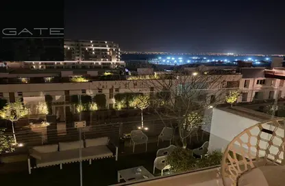 Apartment - 4 Bedrooms - 3 Bathrooms for sale in Mountain View iCity - 5th Settlement Compounds - The 5th Settlement - New Cairo City - Cairo