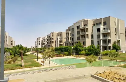 Apartment - 2 Bedrooms - 2 Bathrooms for sale in Village Gardens Katameya - 5th Settlement Compounds - The 5th Settlement - New Cairo City - Cairo