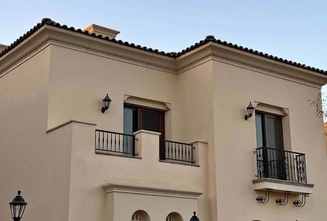 8072001 - Property Image 2