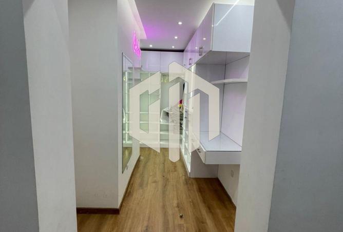 8233527 - Property Image 3