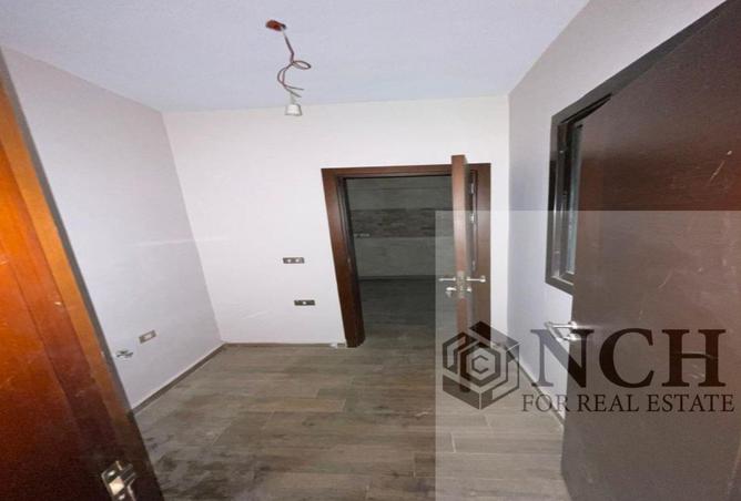 8373936 - صورة العقار 3