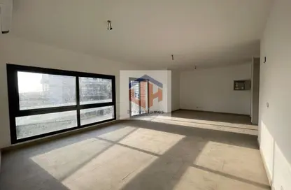 شقة - 3 غرف نوم - 3 حمامات للبيع في پريڤادو - مدينتي - القاهرة