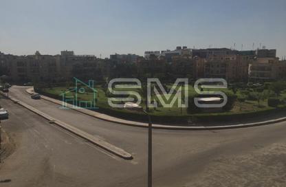 Villa - 7+ Bedrooms - 7+ Bathrooms for sale in Street20 - District 2 - The 5th Settlement - New Cairo City - Cairo