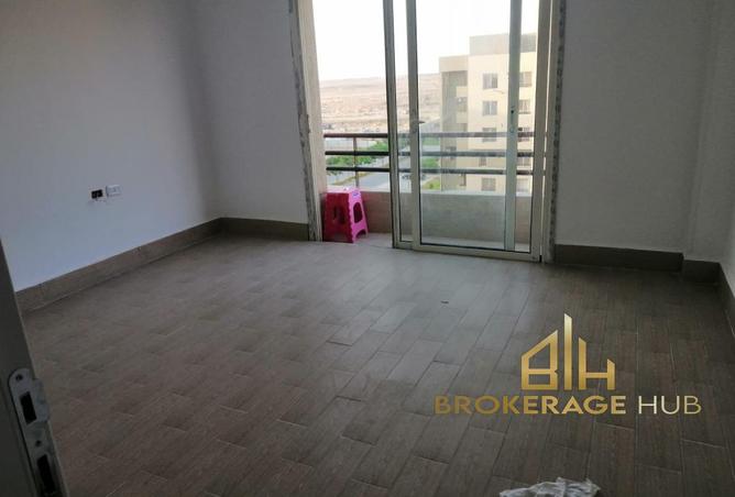 8215373 - Property Image 2