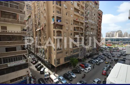 شقة - 4 غرف نوم - 2 حمامات للبيع في شارع محمد بهاء الدين الغوري - سموحة - حي شرق - الاسكندرية
