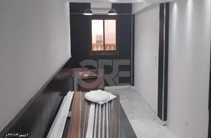 Apartment - 3 Bedrooms - 1 Bathroom for rent in West Somid - 6 October City - Giza