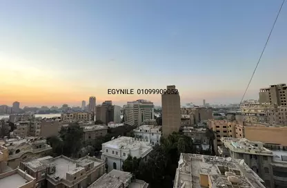 Apartment - 4 Bedrooms - 3 Bathrooms for sale in Ahmed Ragheb St. - Garden City - Cairo