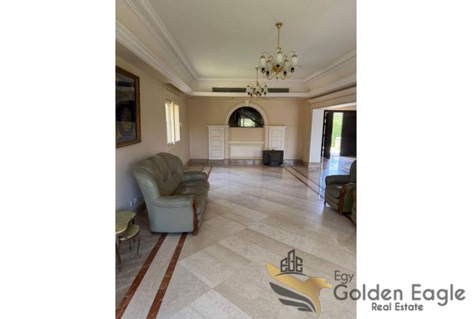 8061288 - Property Image 2