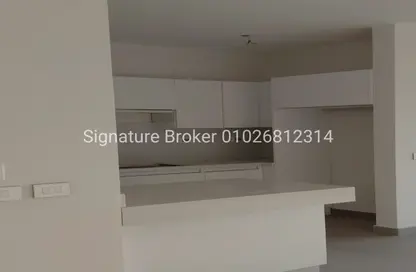 Apartment - 2 Bedrooms - 2 Bathrooms for rent in Al Burouj Compound - El Shorouk Compounds - Shorouk City - Cairo