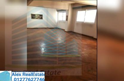 Office Space - Studio - 2 Bathrooms for rent in Victor Ammanuel Square - Smouha - Hay Sharq - Alexandria