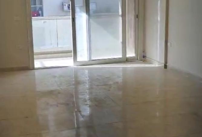 8303931 - Property Image 2