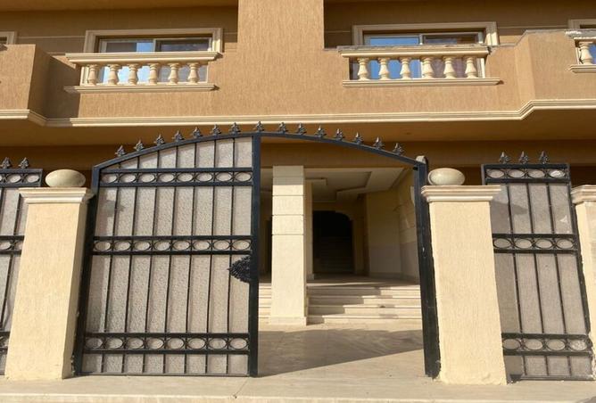 8302703 - صورة العقار 2