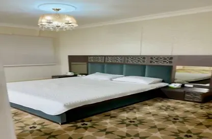 شقة - 3 غرف نوم - 3 حمامات للبيع في شارع شهاب - المهندسين - الجيزة