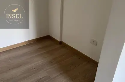 Apartment - Studio - 2 Bathrooms for rent in Moon Residences - Fifth Square - The 5th Settlement - New Cairo City - Cairo