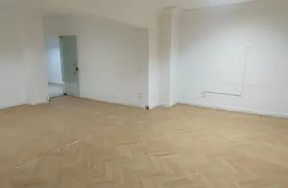 Office Space - Studio - 3 Bathrooms for rent in Othman Ibn Affan St. - El Ismailia Square - Heliopolis - Masr El Gedida - Cairo