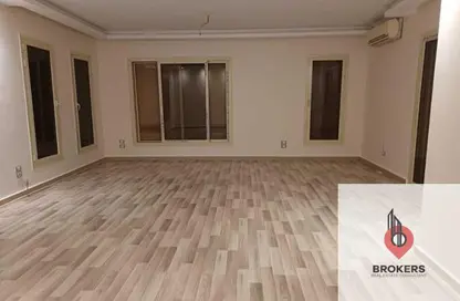 Townhouse - 3 Bedrooms - 4 Bathrooms for rent in La Nuova Vista - North Investors Area - New Cairo City - Cairo