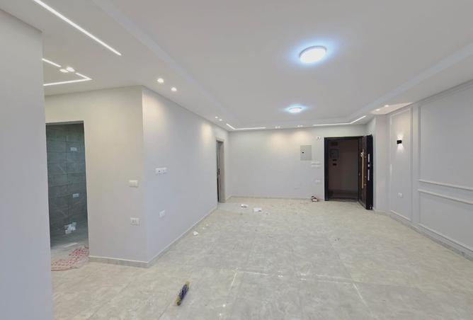 7986082 - Property Main Image