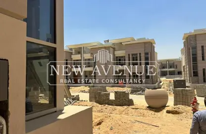 Townhouse - 3 Bedrooms - 4 Bathrooms for sale in La Fontaine Province - 5th Settlement Compounds - The 5th Settlement - New Cairo City - Cairo