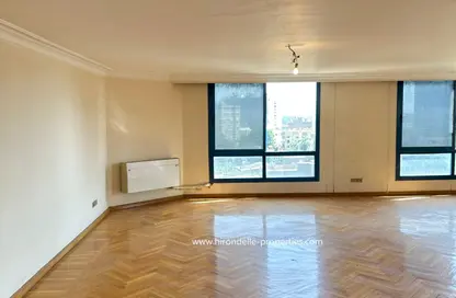 شقة - 3 غرف نوم - 3 حمامات للبيع في شارع 152 - المعادي - حي المعادي - القاهرة