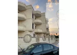 Apartment - 3 Bedrooms - 3 Bathrooms for sale in Al Imam Abu Hanifa Al Noaman St. - 6th District - Obour City - Qalyubia