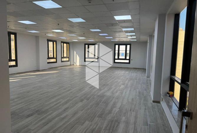 7956315 - صورة العقار 2
