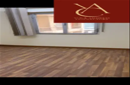 Office Space - Studio - 3 Bathrooms for rent in Abrag Othman St. - Hadayek El Maadi - Hay El Maadi - Cairo