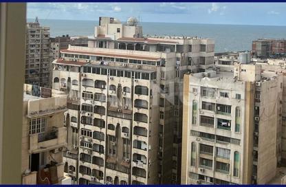 Apartment - 3 Bedrooms - 2 Bathrooms for sale in Abdel Salam Aref St. - Laurent - Hay Sharq - Alexandria