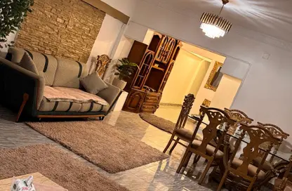 شقة - 2 غرف نوم - 2 حمامات للايجار في شارع كورنيش النيل - المعادي - حي المعادي - القاهرة