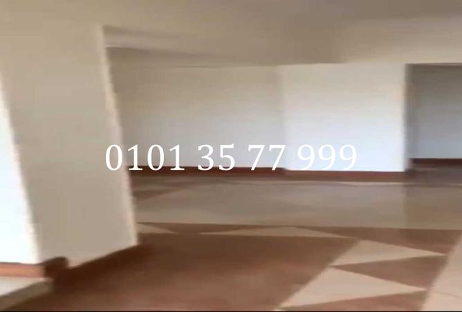 8198923 - Property Image 3