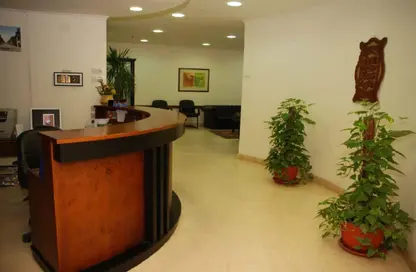 مساحات مكتبية - استوديو - 3 حمامات للايجار في ميدان الثوره - الدقي - الجيزة